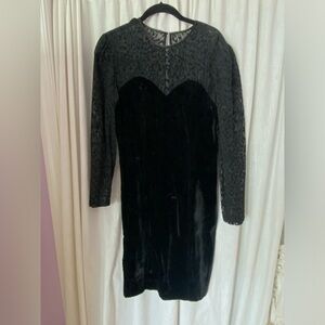 Velvet & Sheer Leopard Print Long Sleeve Dress Size Woman’s 6